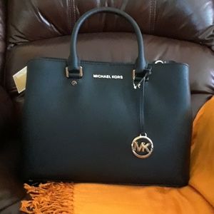 Michael Kors Savannah Satchel